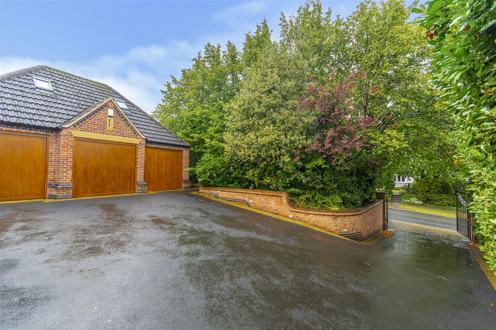 Beeston Fields Drive, Beeston Robert Ellis Estate Agents